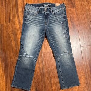 American Eagle Outfitters Women's Straight Leg Jeans - Medium Blue